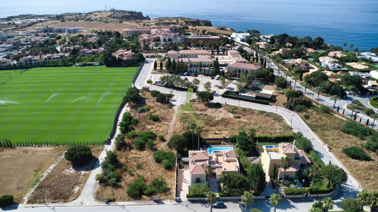 Terreno para Venda em Lagos (São Sebastião e Santa Maria) Foto 4