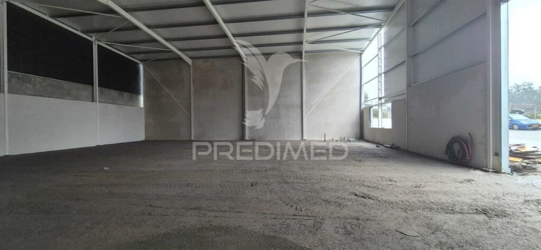 Armazém para Venda em Monsul Foto 12