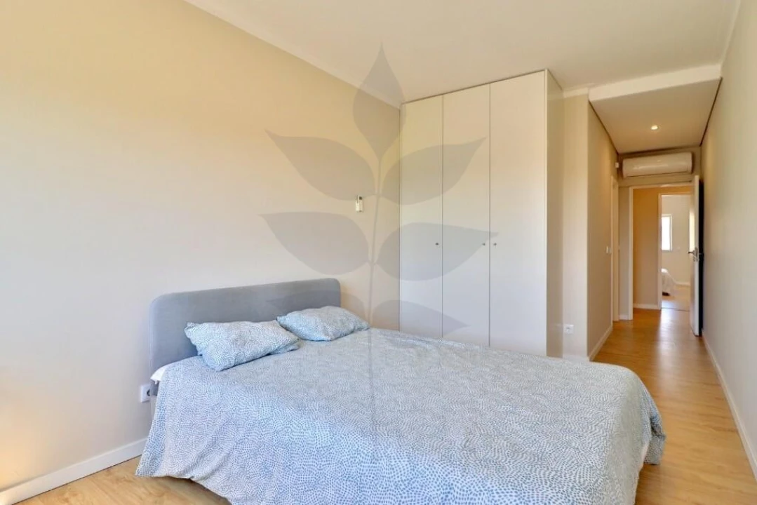 Apartamento T2 para Venda em Braga (Maximinos, Sé e Cividade) Foto 14