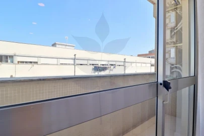 Apartamento T2 para Venda em Braga (Maximinos, Sé e Cividade)