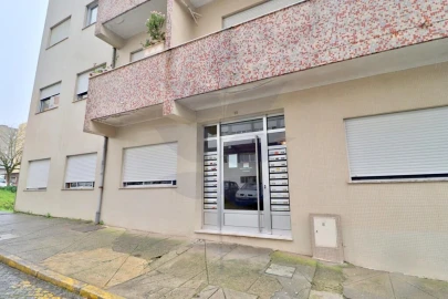 Apartamento T2 para Venda em Braga (Maximinos, Sé e Cividade)
