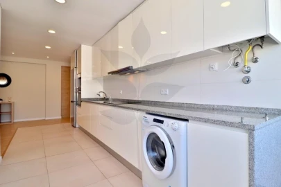 Apartamento T2 para Venda em Braga (Maximinos, Sé e Cividade)