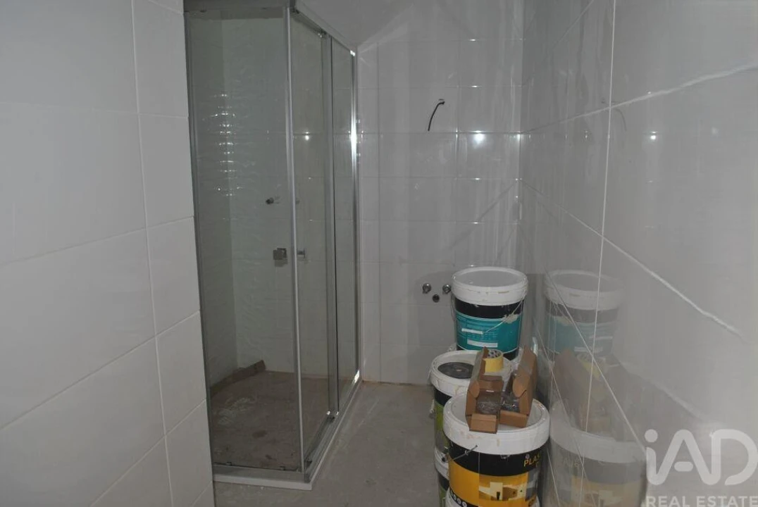 Loja para Venda em Quinta do Conde Foto 4