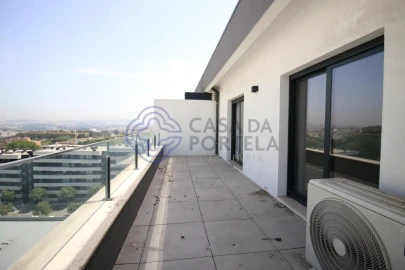 Apartamento T5 para Venda em Mafamude e Vilar do Paraíso
