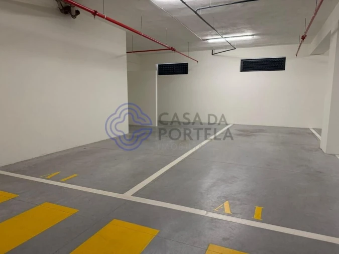 Apartamento T5 para Venda em Mafamude e Vilar do Paraíso Foto 48
