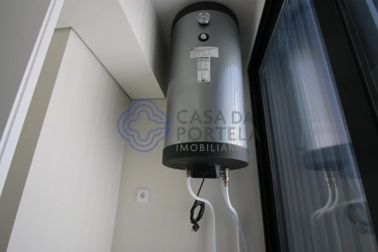 Apartamento T5 para Venda em Mafamude e Vilar do Paraíso Foto 15
