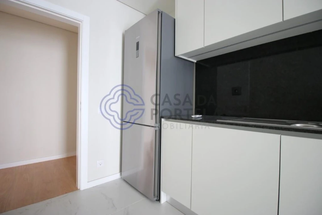 Apartamento T5 para Venda em Mafamude e Vilar do Paraíso Foto 13