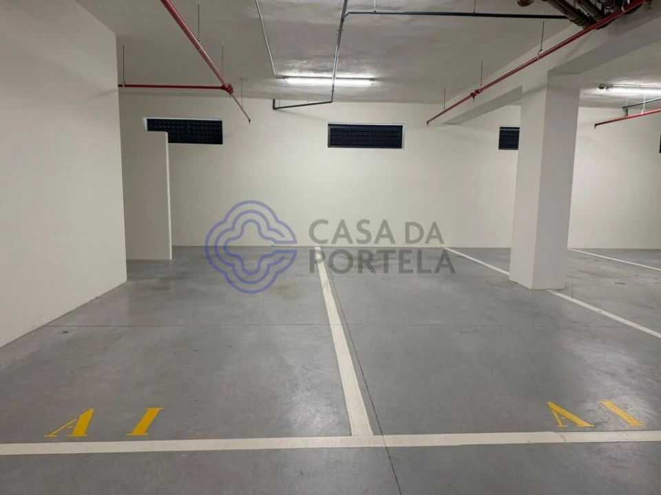 Apartamento T5 para Venda em Mafamude e Vilar do Paraíso Foto 45