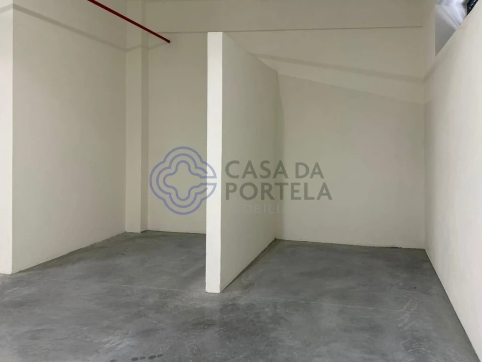 Apartamento T5 para Venda em Mafamude e Vilar do Paraíso Foto 47