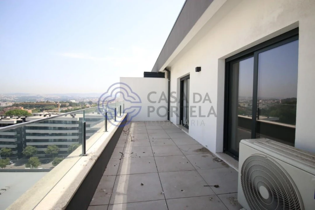 Apartamento T5 para Venda em Mafamude e Vilar do Paraíso Foto 36