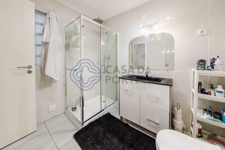 Moradia T3 para Venda em A dos Negros Foto 34