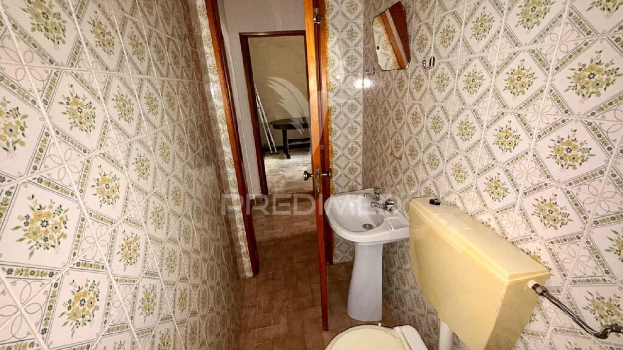 Apartamento T3 para Venda em Portimão Foto 11