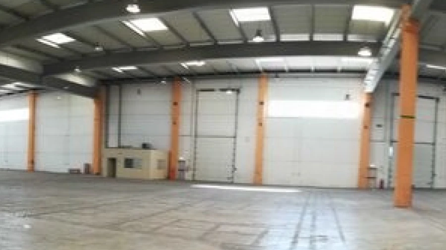 Armazém para Arrendamento em Quinta do Anjo