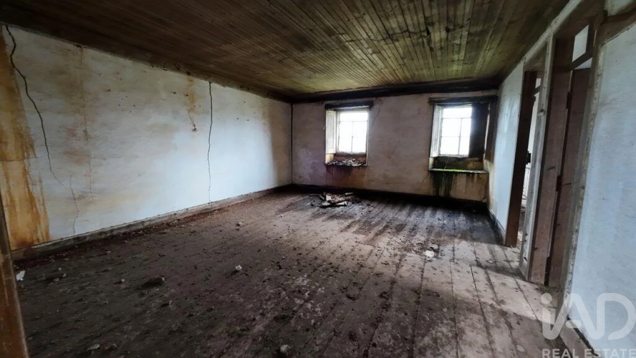 Moradia T3 para Venda em Pedrogão Grande Foto 6