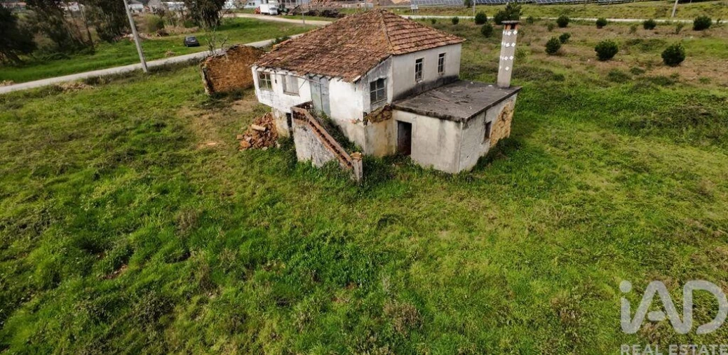 Moradia T3 para Venda em Pedrogão Grande Foto 2