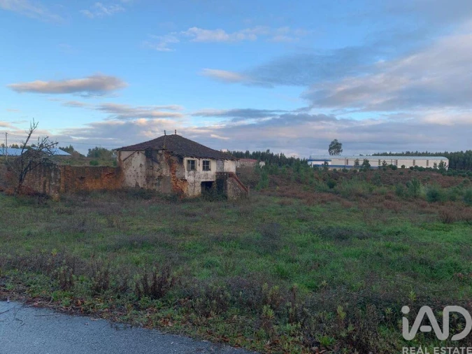 Moradia T3 para Venda em Pedrogão Grande Foto 26