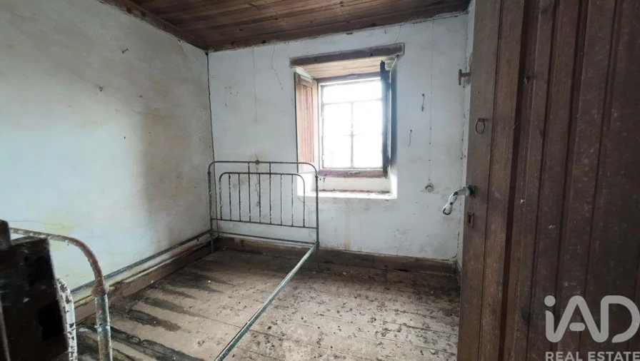 Moradia T3 para Venda em Pedrogão Grande Foto 4