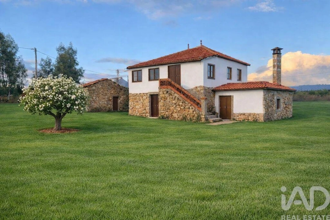 Moradia T3 para Venda em Pedrogão Grande Foto 1