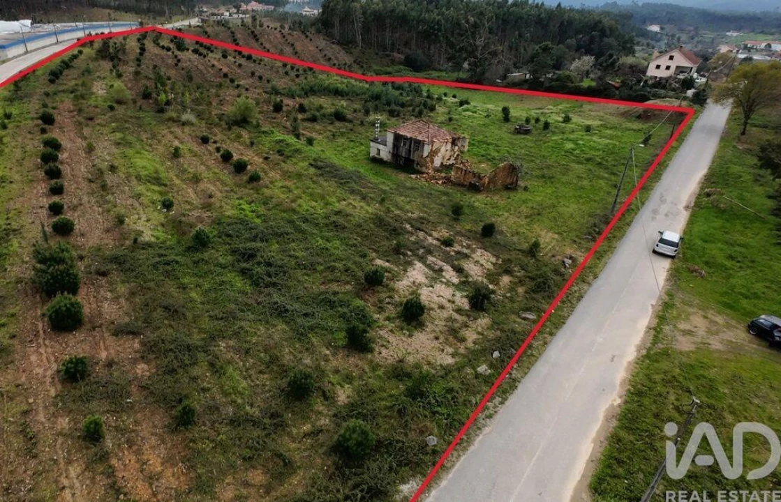 Moradia T3 para Venda em Pedrogão Grande Foto 1