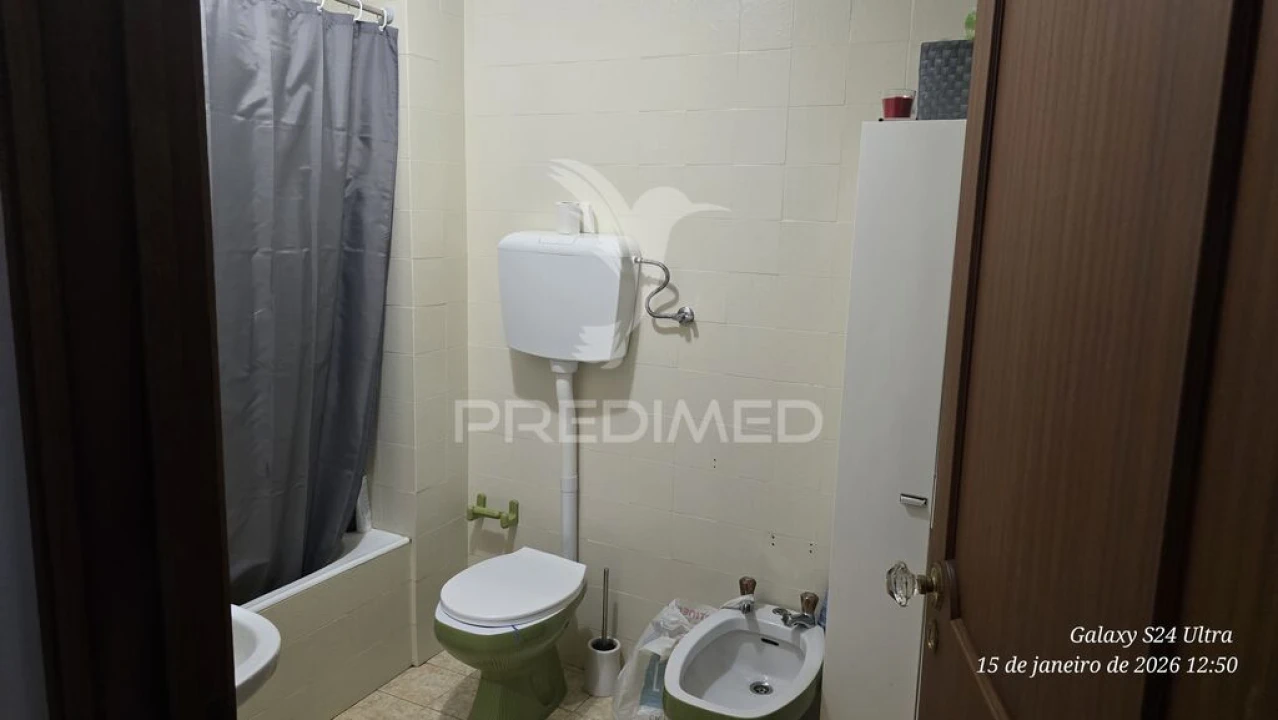 Apartamento T3 para Venda em Campanhã Foto 19