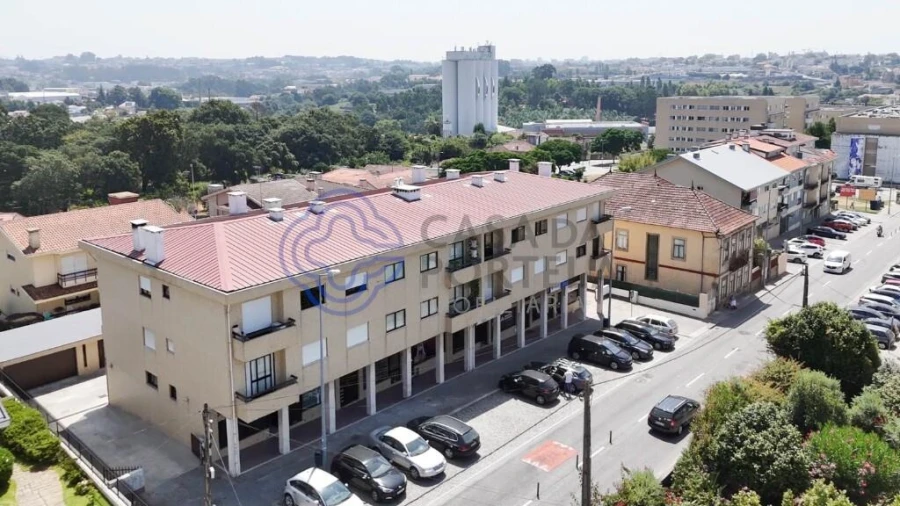 Loja para Venda em Custóias, Leça do Balio e Guifões Foto 1