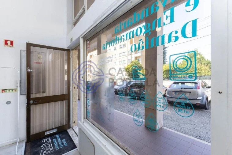 Loja para Venda em Custóias, Leça do Balio e Guifões Foto 6