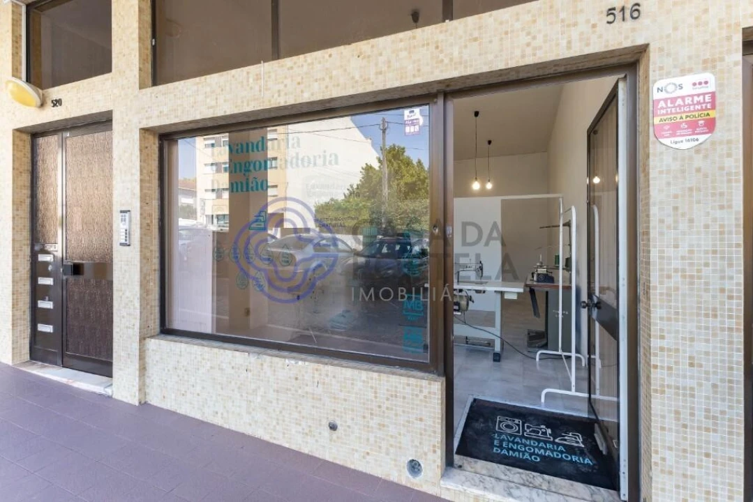 Loja para Venda em Custóias, Leça do Balio e Guifões Foto 4