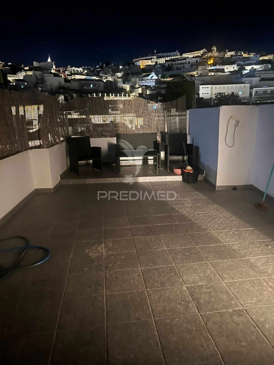 Prédio para Venda em Barbacena e Vila Fernando Foto 1