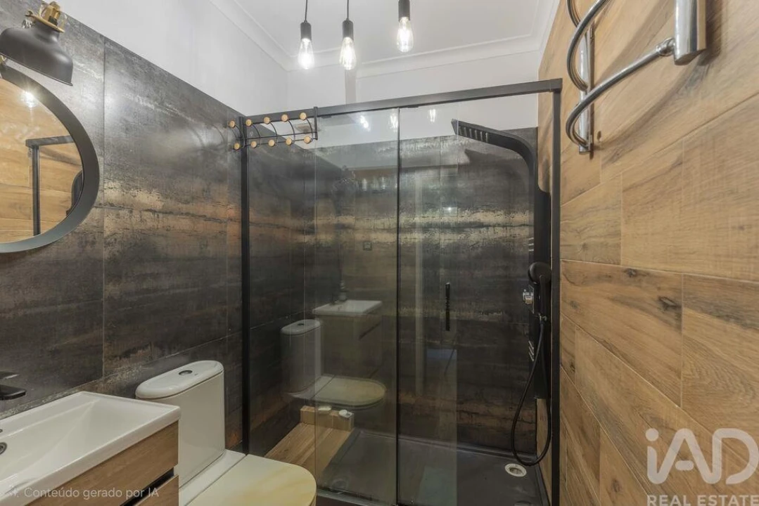 Moradia T4 para Venda em São Domingos de Rana Foto 20