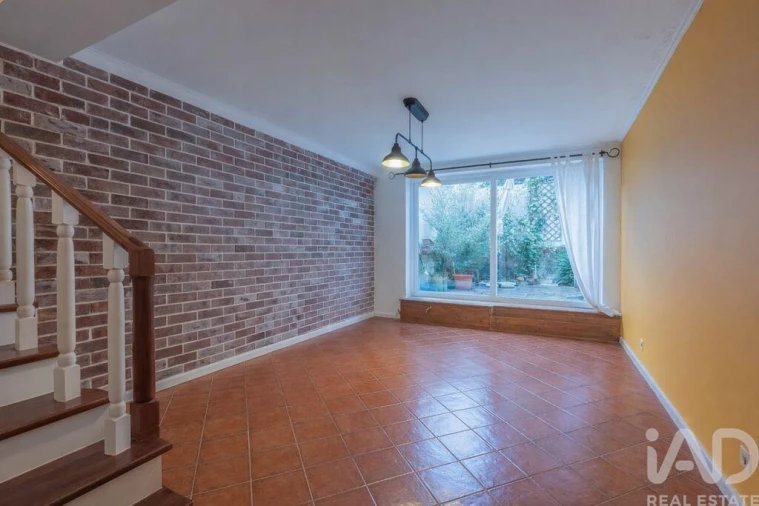 Moradia T4 para Venda em São Domingos de Rana Foto 12