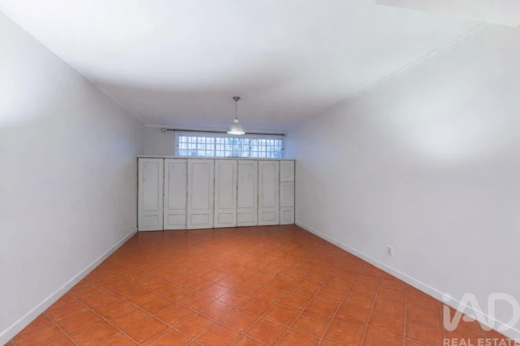 Moradia T4 para Venda em São Domingos de Rana Foto 11