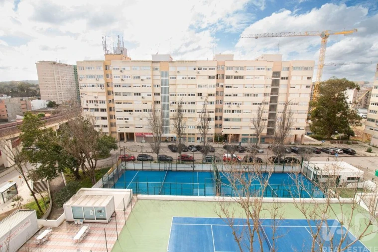 Apartamento T3 para Arrendamento em Lumiar Foto 20