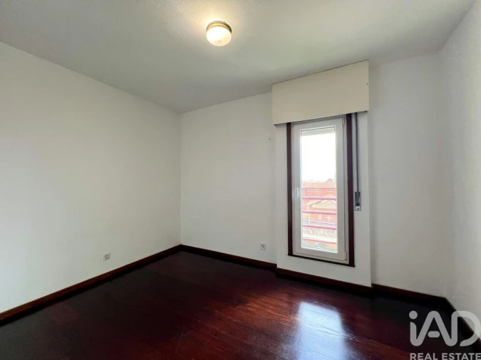 Apartamento T3 para Arrendamento em Lumiar Foto 18