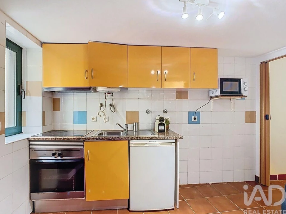 Apartamento T1 para Venda em Santa Maria Maior Foto 2