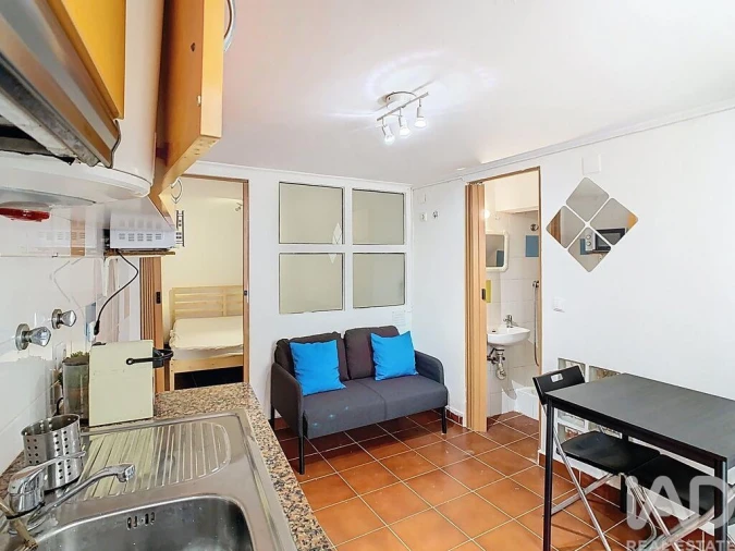 Apartamento T1 para Venda em Santa Maria Maior Foto 9