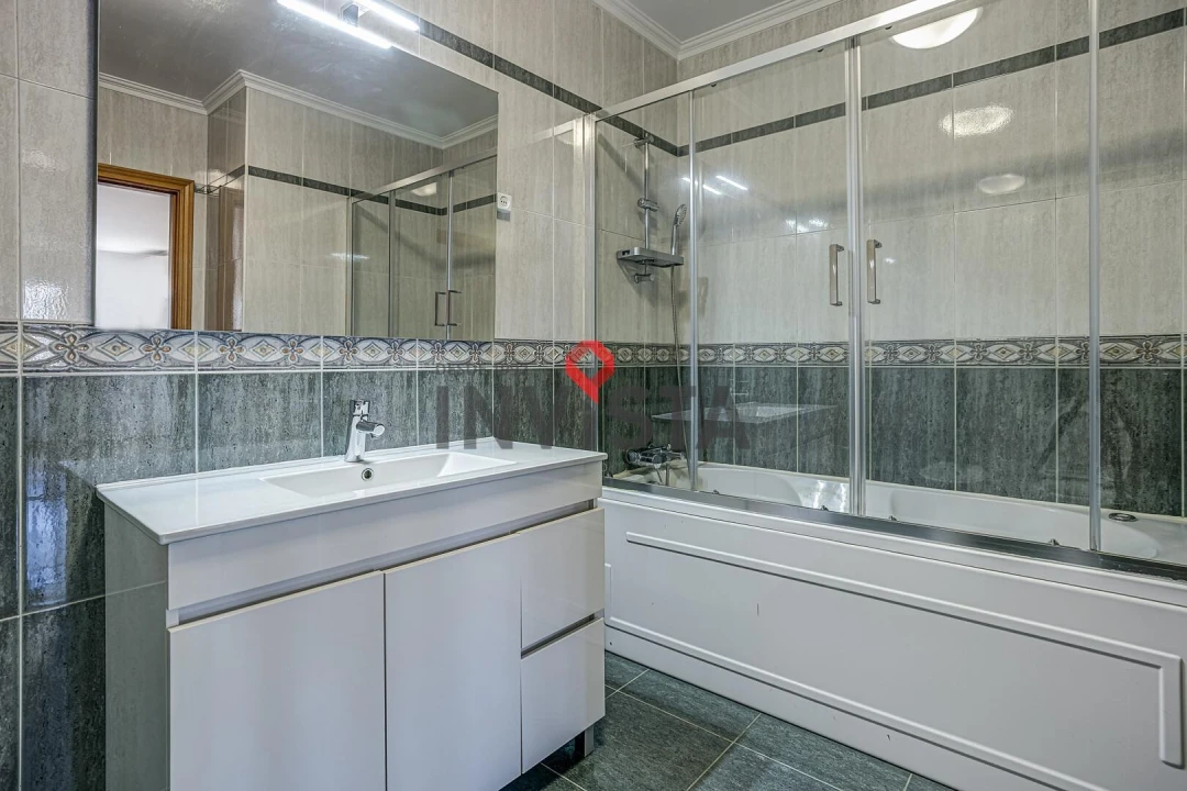 Apartamento T3 para Venda em Carregado e Cadafais Foto 19