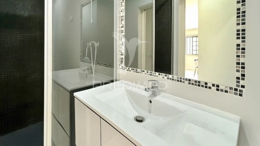 Apartamento T1 para Venda em Sesimbra (Santiago) Foto 17