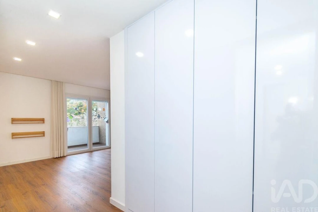 Apartamento T3 para Arrendamento em Leiria, Pousos, Barreira e Cortes Foto 11