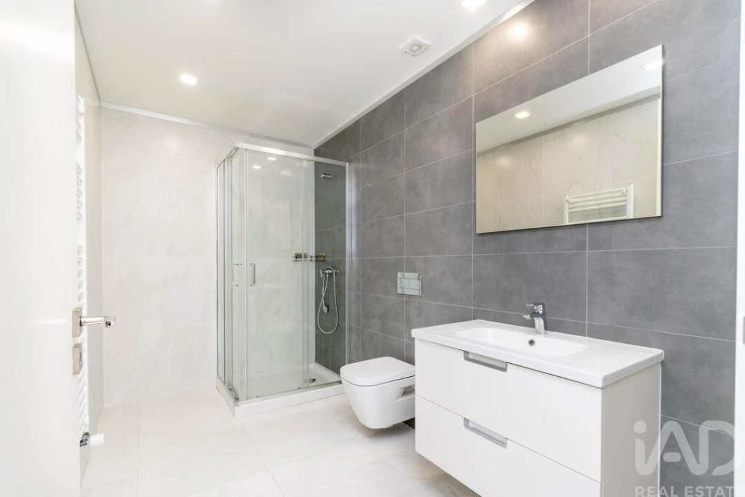 Apartamento T3 para Arrendamento em Leiria, Pousos, Barreira e Cortes Foto 7