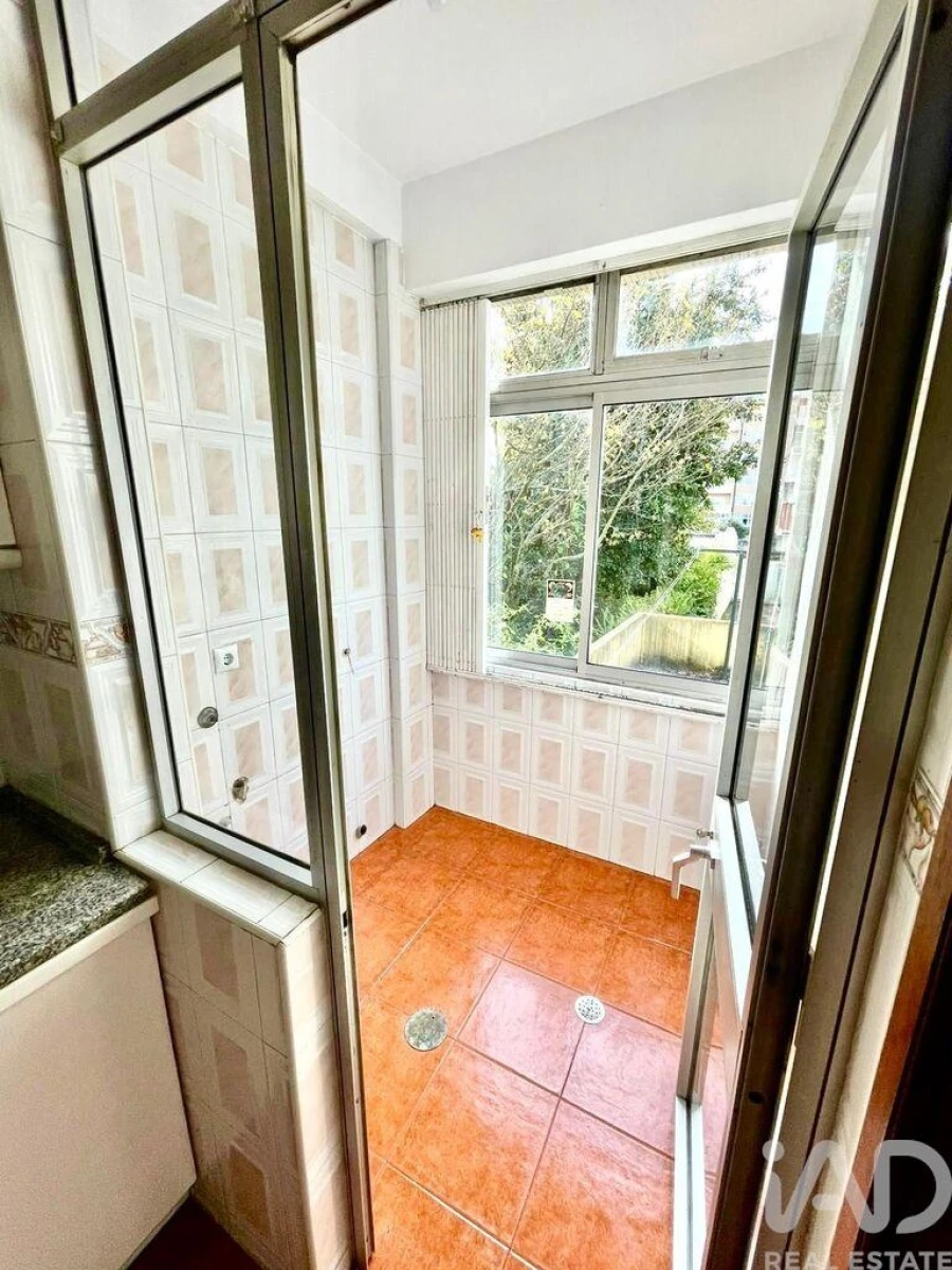 Apartamento T4 para Venda em Bonfim Foto 25