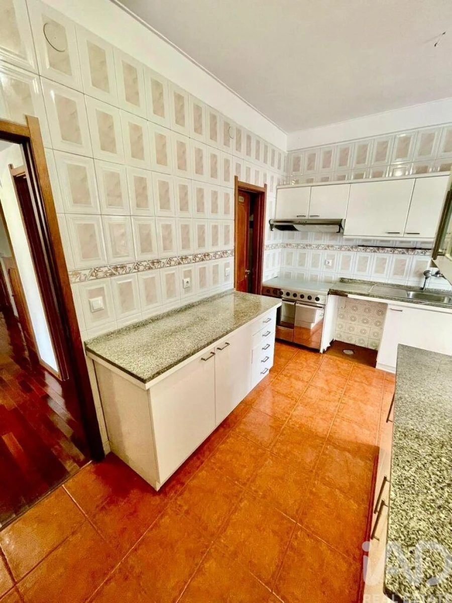 Apartamento T4 para Venda em Bonfim Foto 22