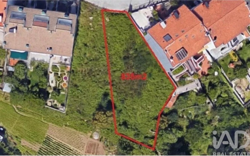 Terreno para Venda em Vilar de Andorinho Foto 1