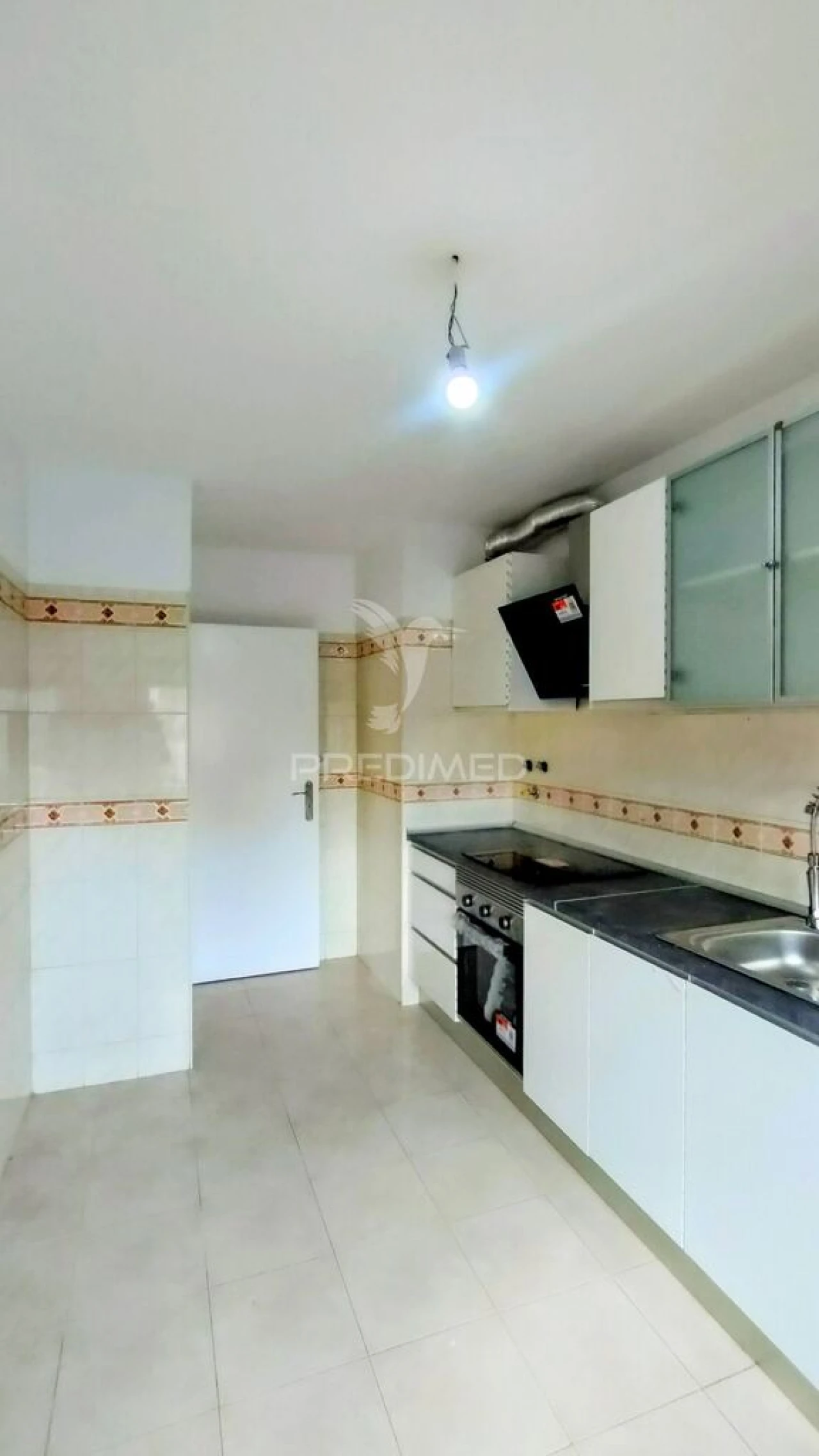 Apartamento T2 para Venda em Algueirão-Mem Martins Foto 2