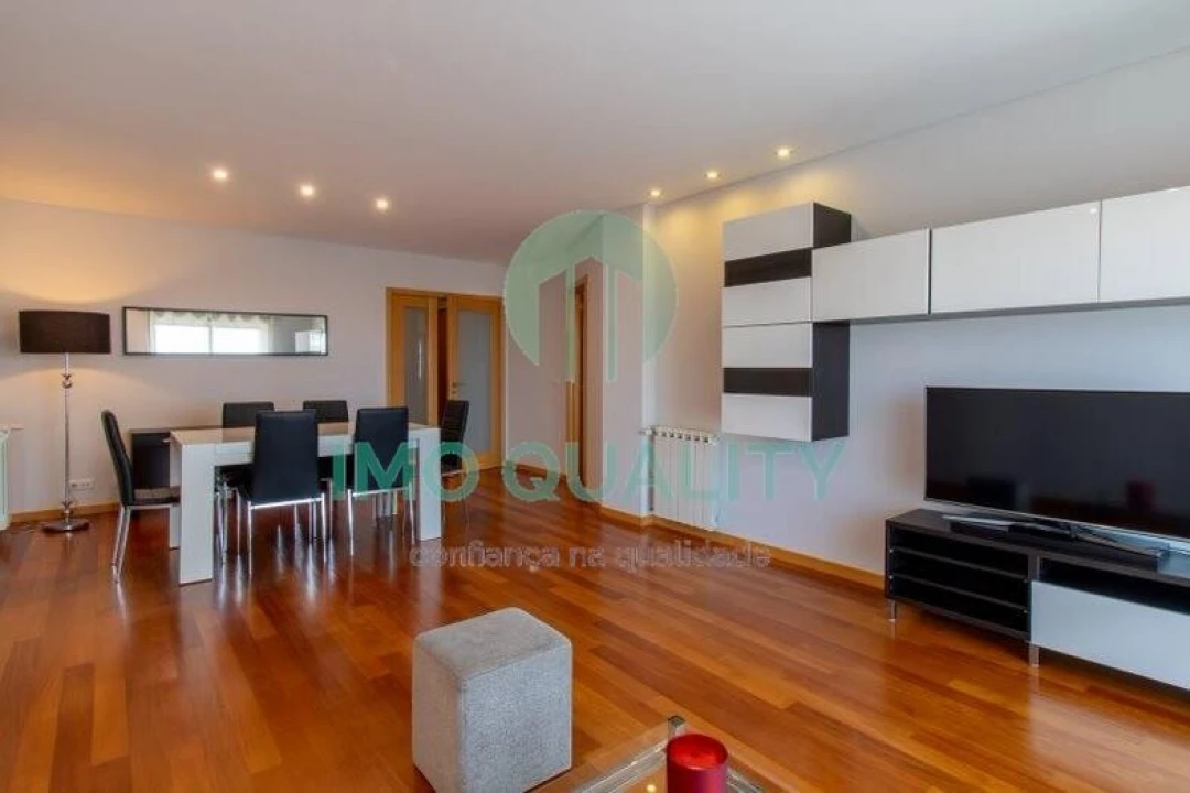 Apartamento T2 para Arrendamento em Matosinhos e Leça da Palmeira Foto 14