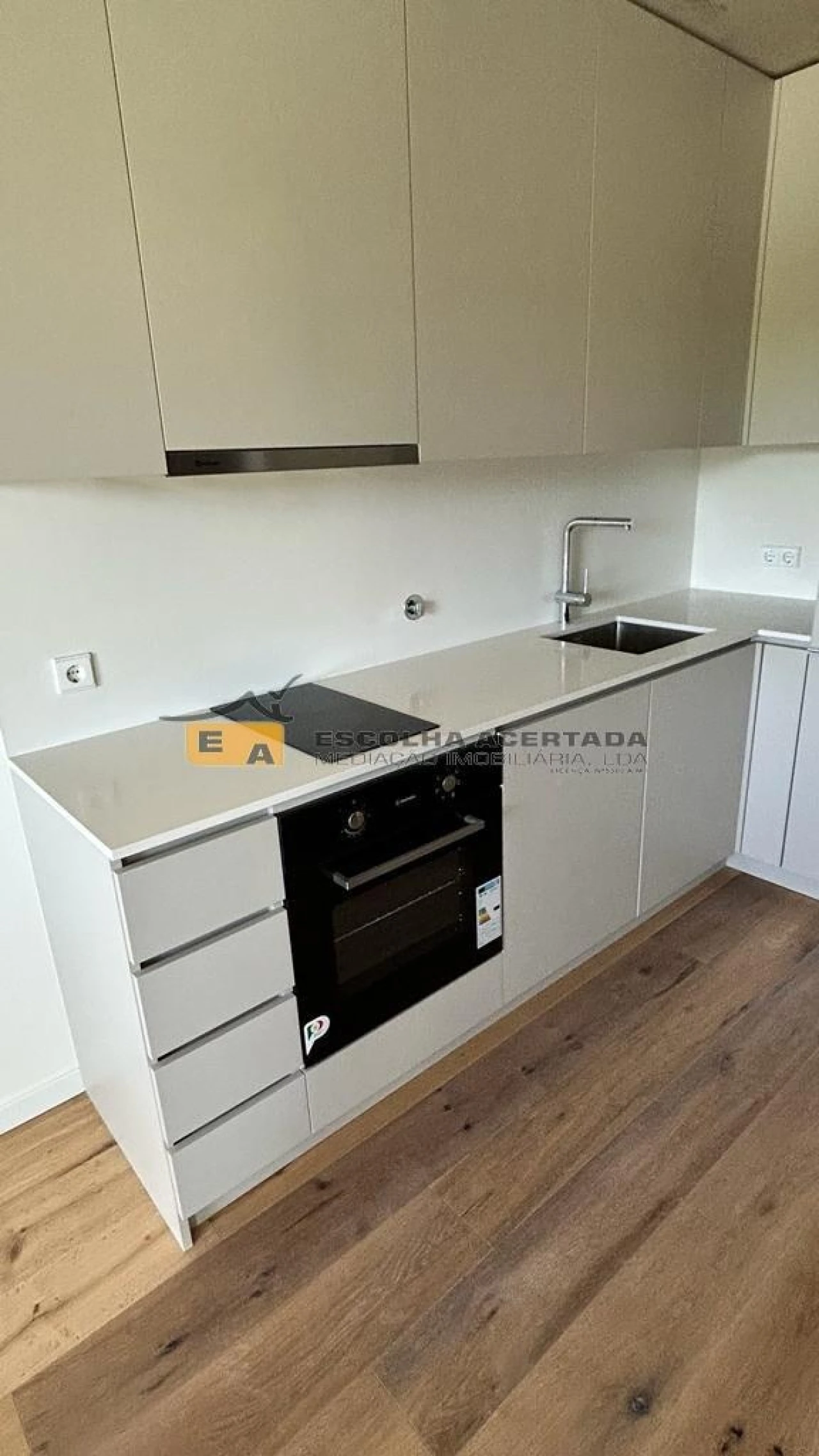 Apartamento T1 para Arrendamento em Matosinhos e Leça da Palmeira Foto 13