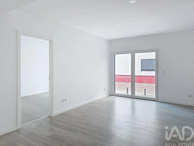 Apartamento T2 para Arrendamento em Lourinhã e Atalaia Foto 9