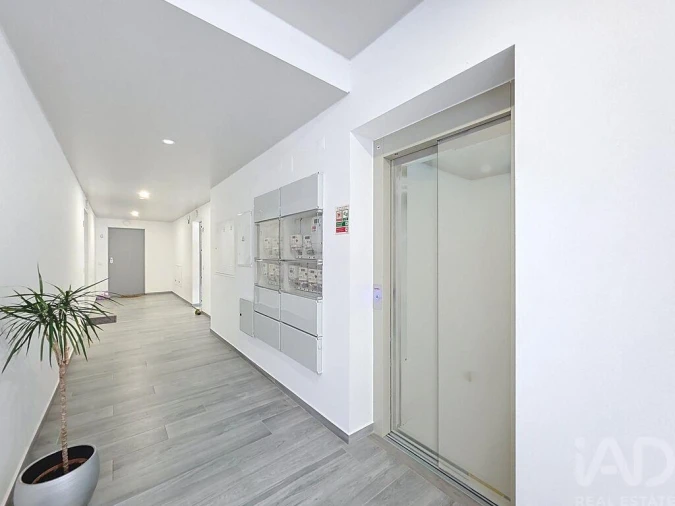 Apartamento T2 para Arrendamento em Lourinhã e Atalaia Foto 26