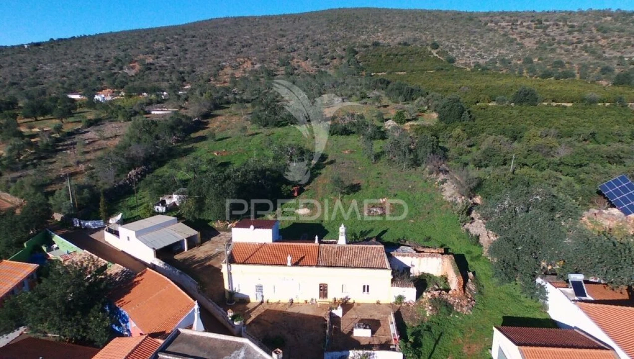 Quinta T3 para Venda em Alte Foto 1