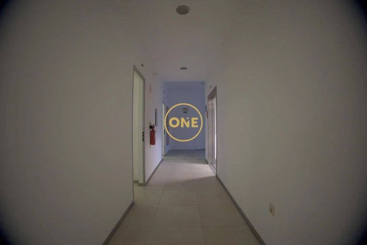 Armazém para Arrendamento em Silveiros e Rio Covo (Santa Eulália) Foto 14