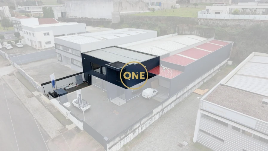 Armazém para Arrendamento em Silveiros e Rio Covo (Santa Eulália) Foto 8